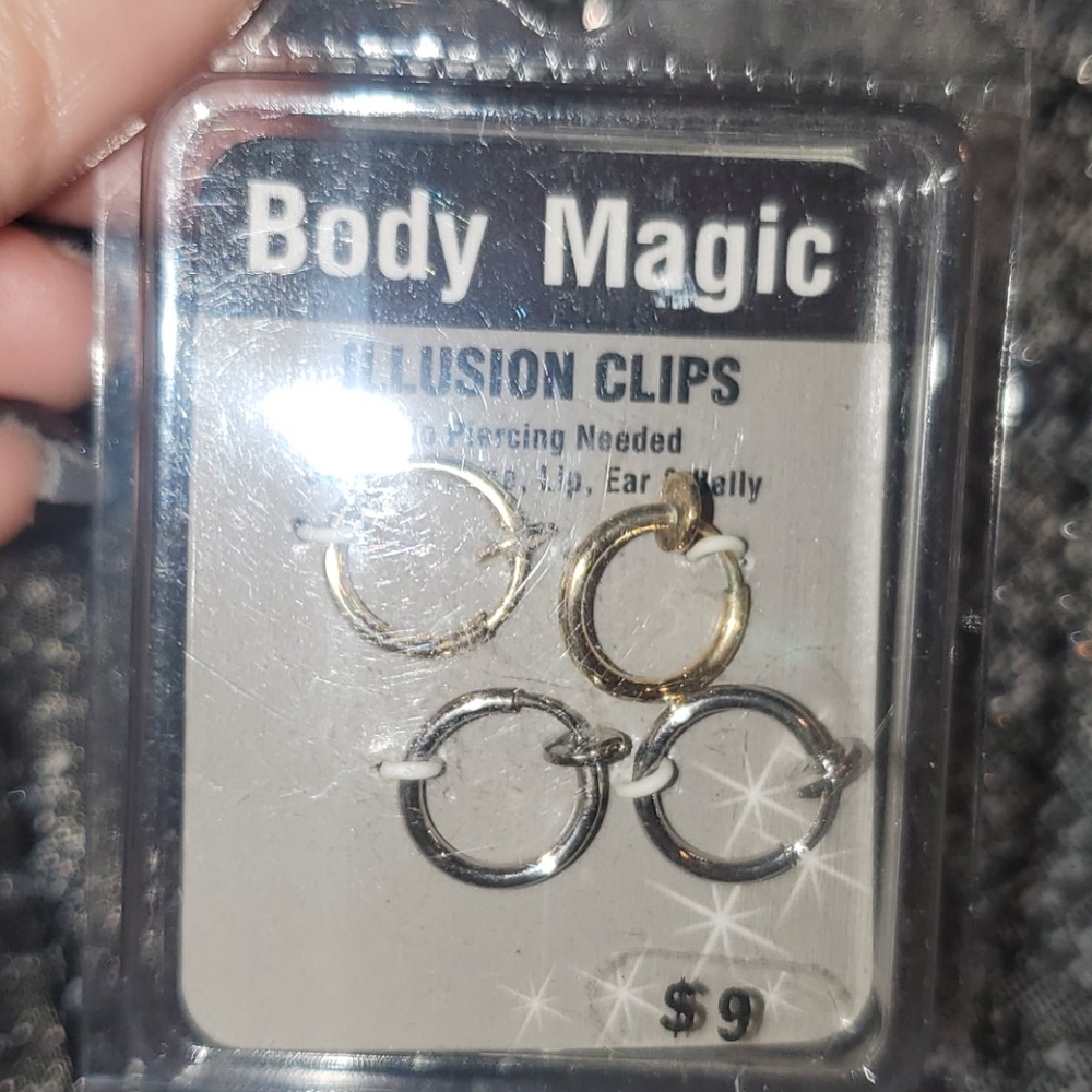 Illusion fake earrings